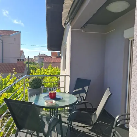 Apartment 3db Ivica-parking,klima,wifi Zadar