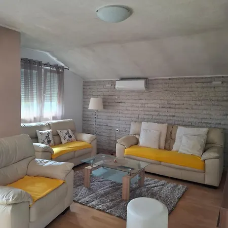 3db Ivica-parking,klima,wifi
