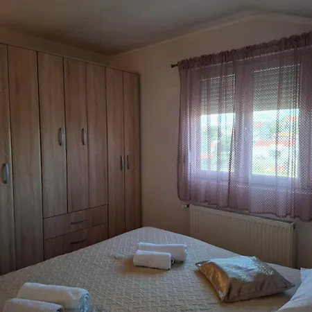 3db Ivica-parking,klima,wifi Apartment