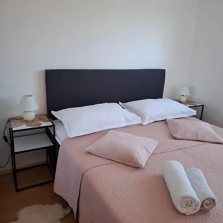 아파트 Apartment Ivica-2Db,Parking,Klima,Wifi